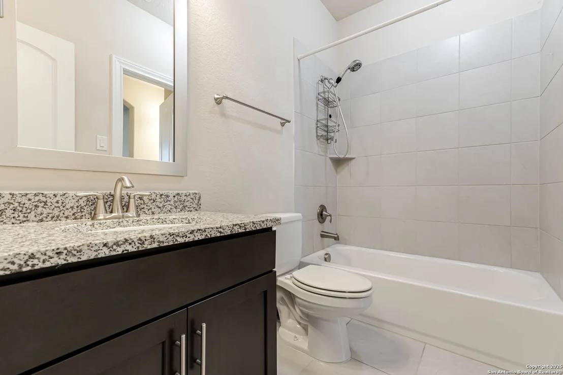 Photo of 17419 Hillsedge