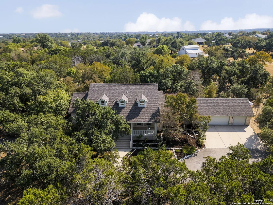 Photo of 814 Shepherd RD