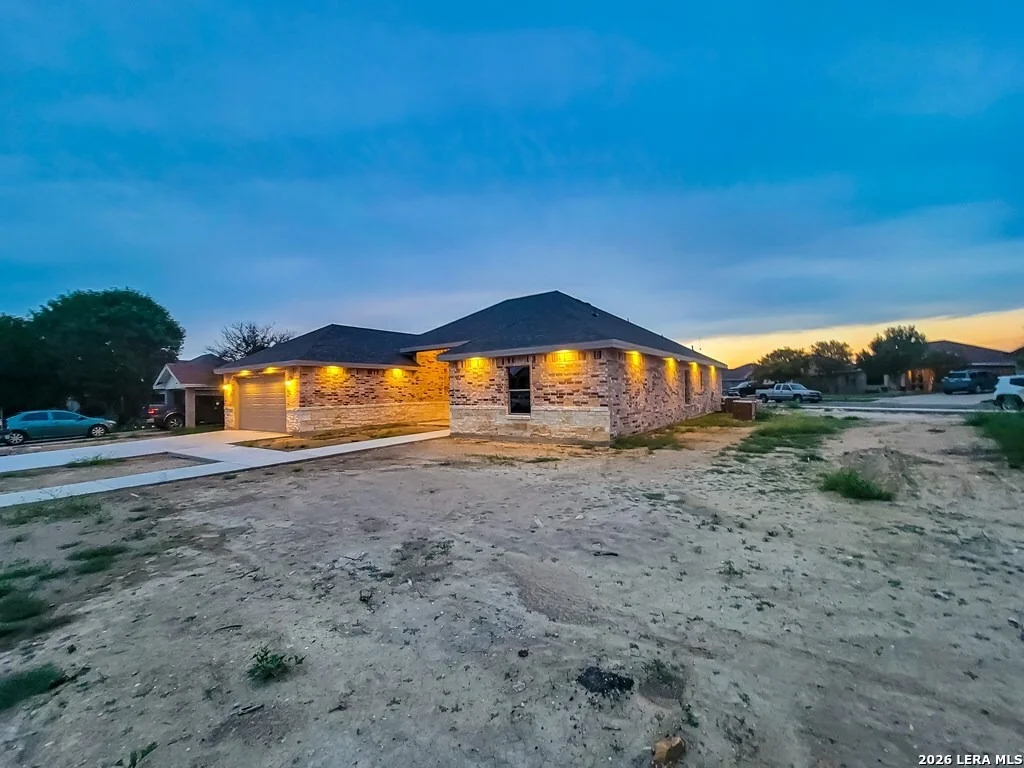 Photo of 2271 MONTANA DR