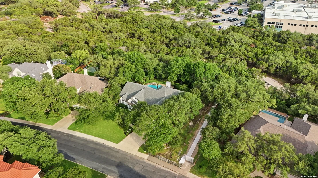 Photo of 2810 Falling Brook