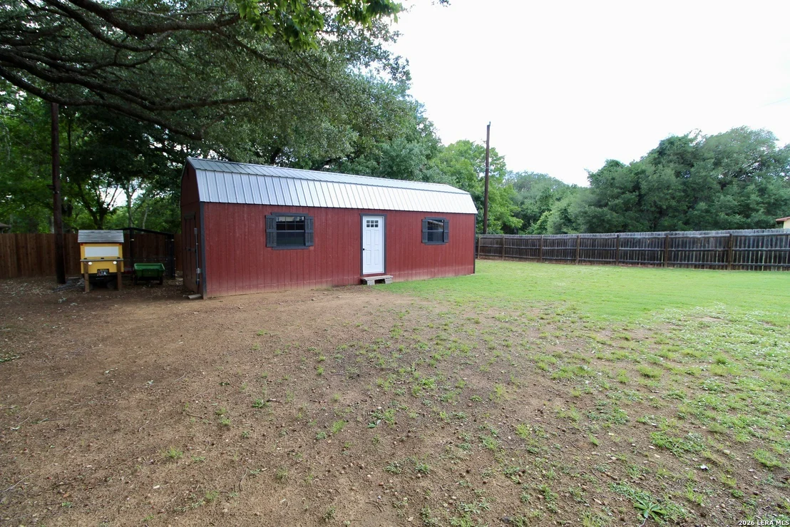 Photo of 19470 Blume Dr