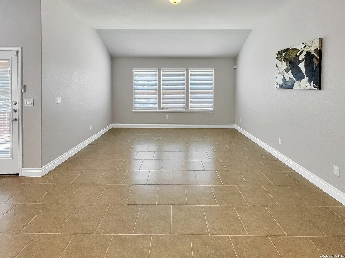 Photo of 12839 Laurel Brush