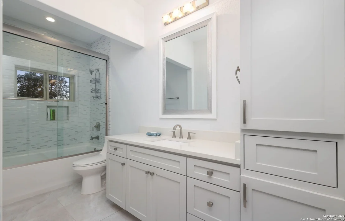 Photo of 28 BURNHAM GLN