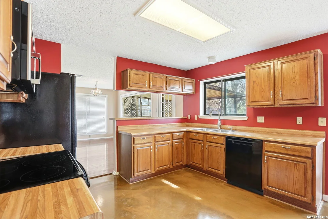 Photo of 1100 Dimrock