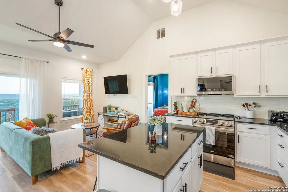 Photo of 460 Stenen Dr.