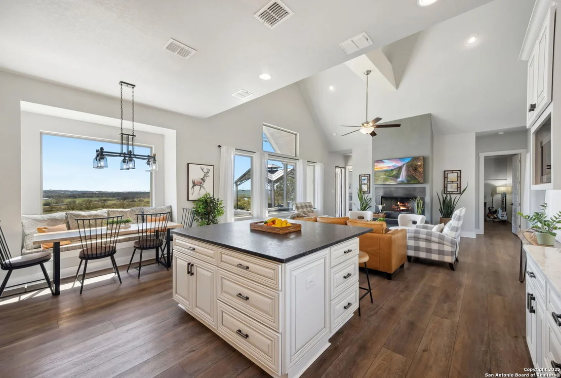 Photo of 3159 Campestres