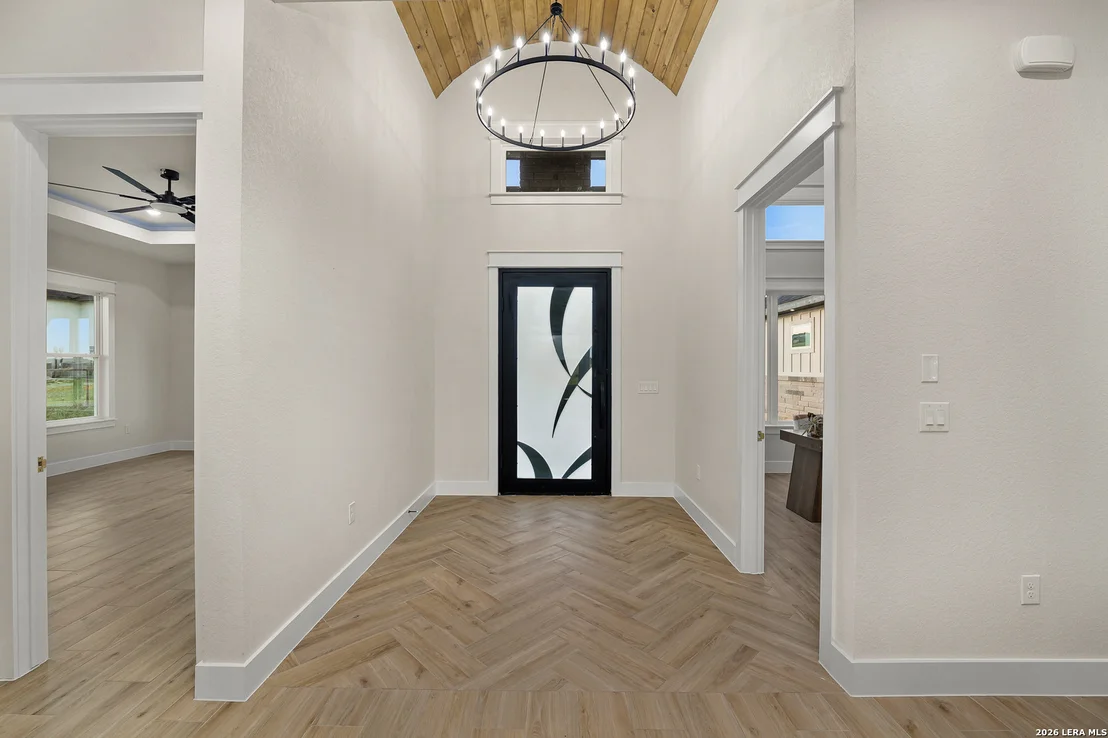 Photo of 116 Pioneer Dr