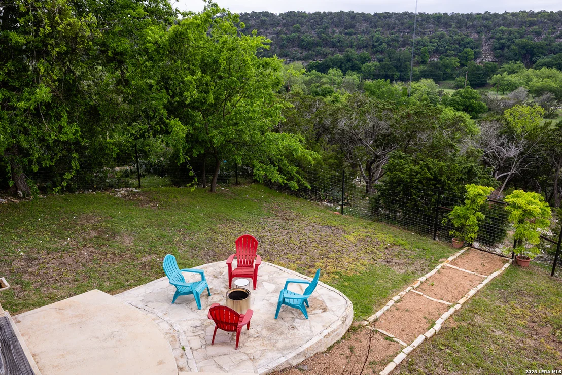 Photo of 201 Cedar Cliff Loop