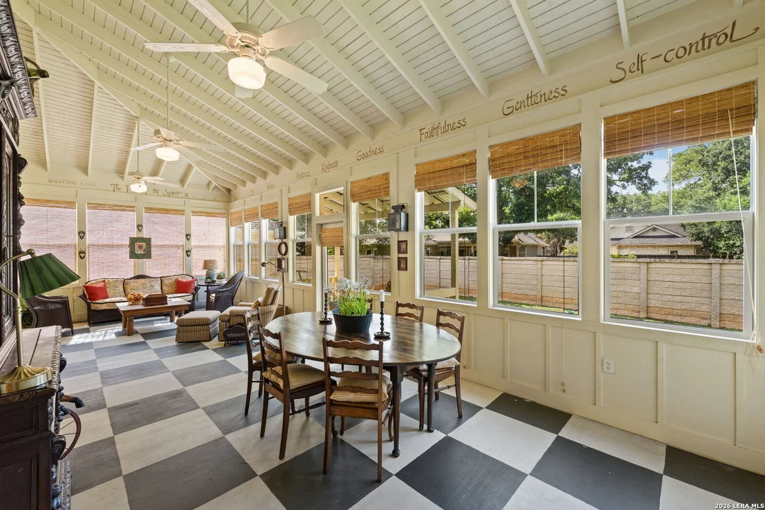 Photo of 109 Village Cir