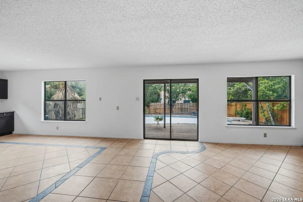 Photo of 1019 ARROWHEAD TRL