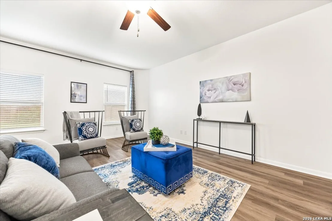 Photo of 3947 Trail De Paris