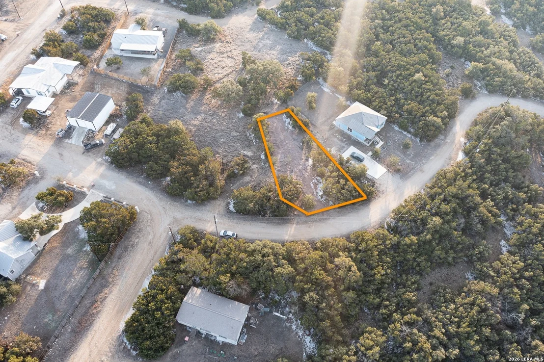 Photo of 1531 Lake Dr