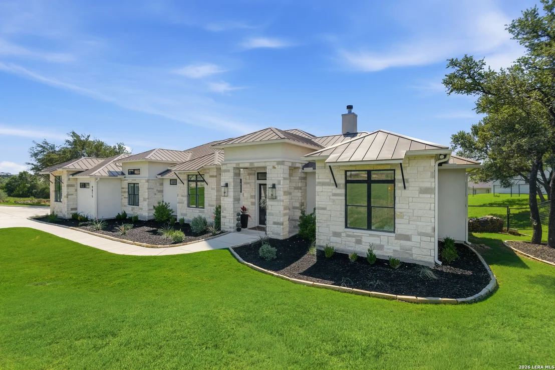 Photo of 9815 Midsomer Pl