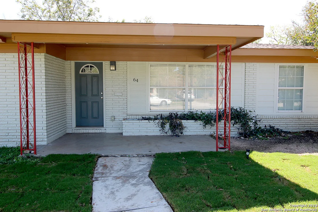 Photo of 64 Vaughan Pl