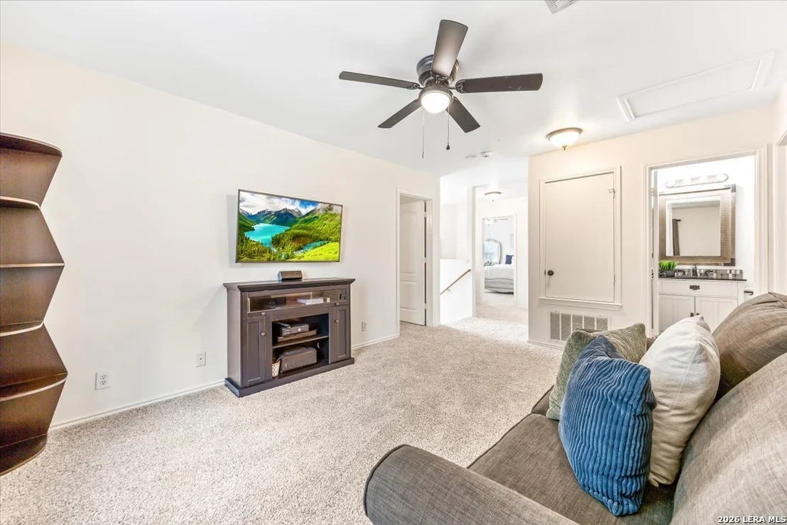 Photo of 120 Kitty Hawk Run