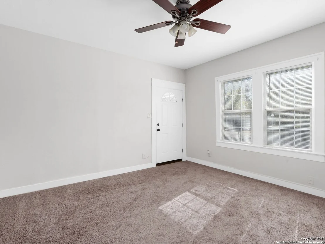 Photo of 1013 Sacramento