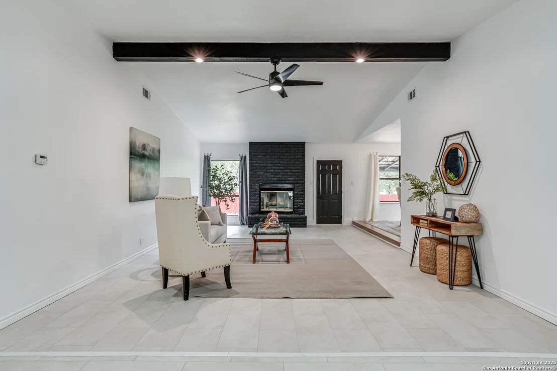 Photo of 14622 Bitternut Woods St