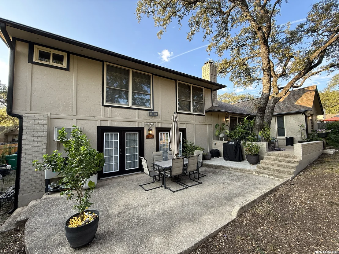 Photo of 12518 Chateau Forest