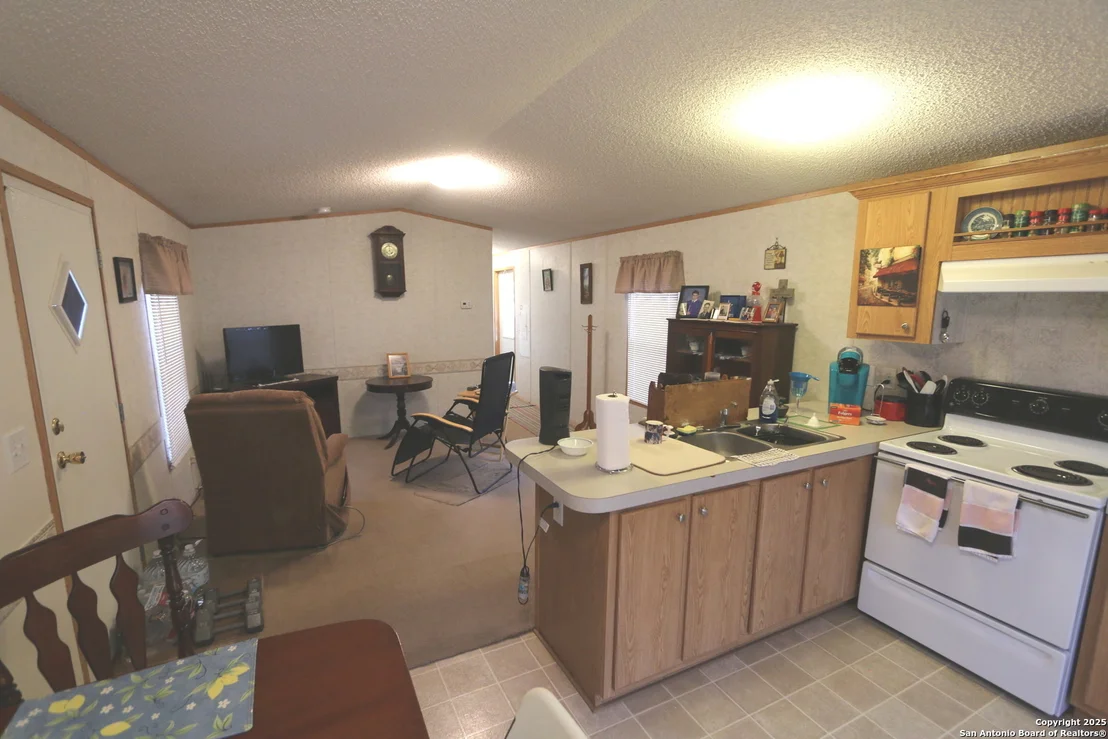 Photo of 337 Lost Spring Dr