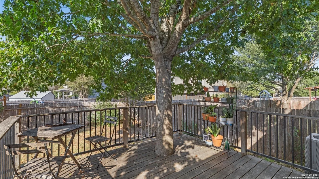 Photo of 640 CHEROKEE BLVD