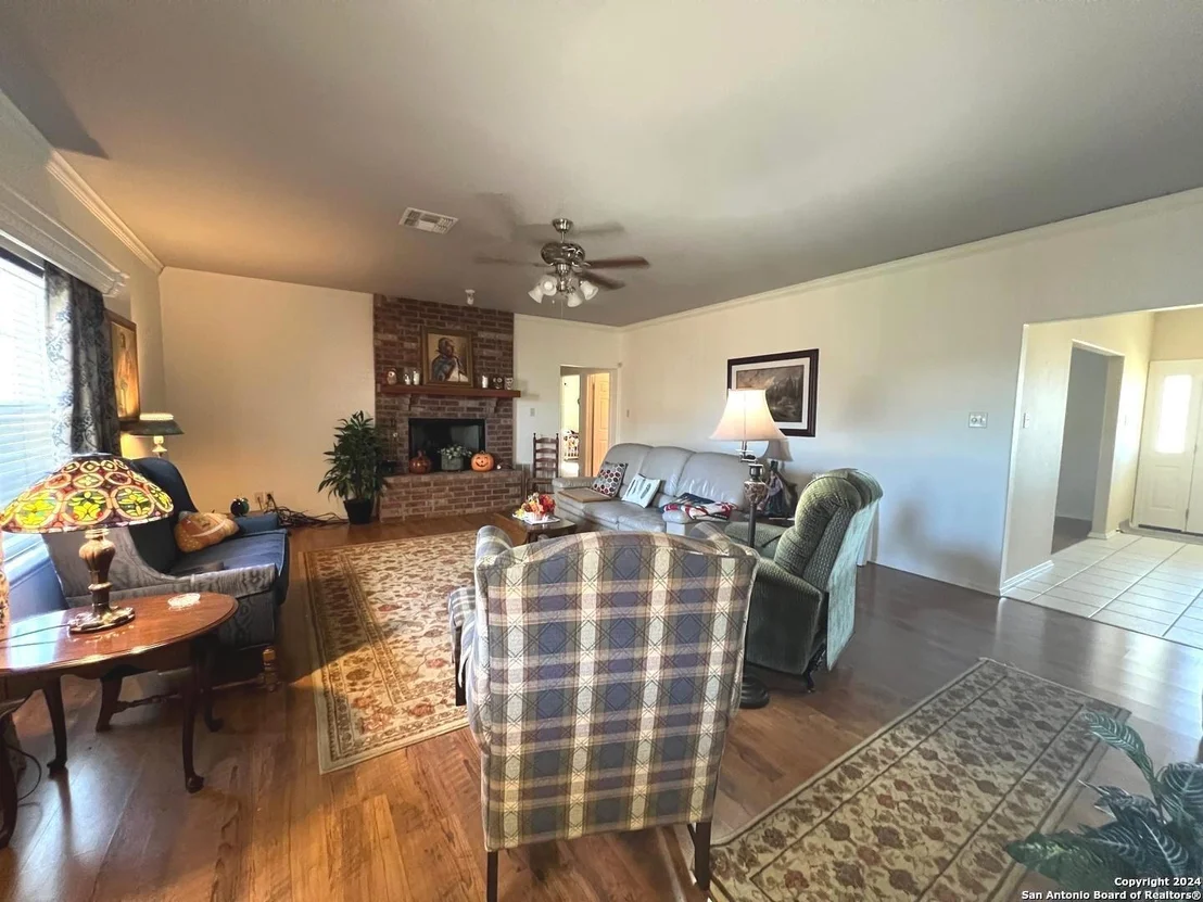 Photo of 677 DEER TRAIL DR