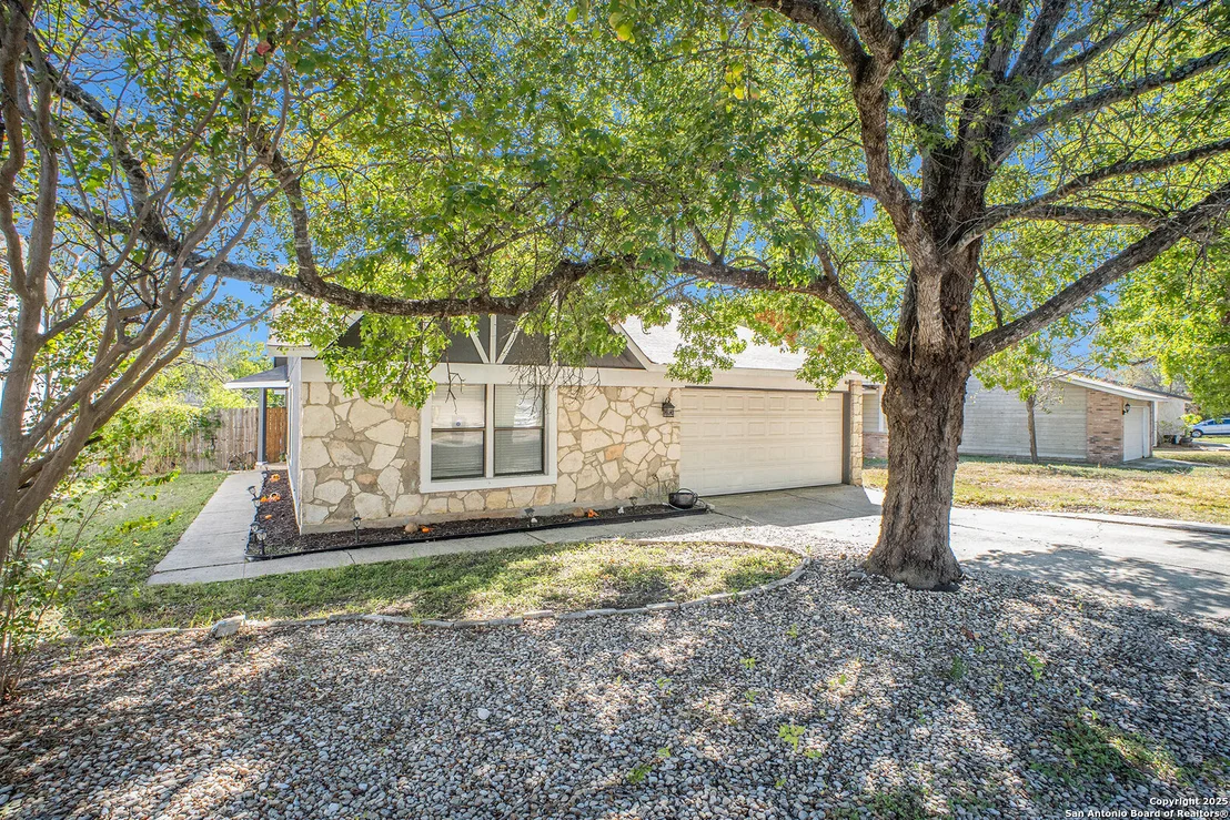 Photo of 9848 Fortune Ridge Dr
