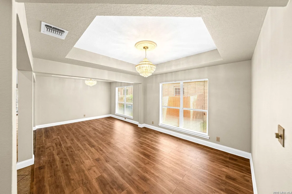 Photo of 4011 LEGEND RANCH DR