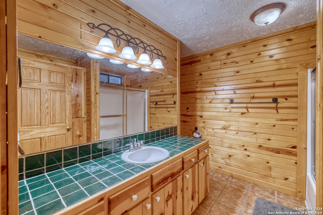 Photo of 65 COMMANCHE CREEK RD