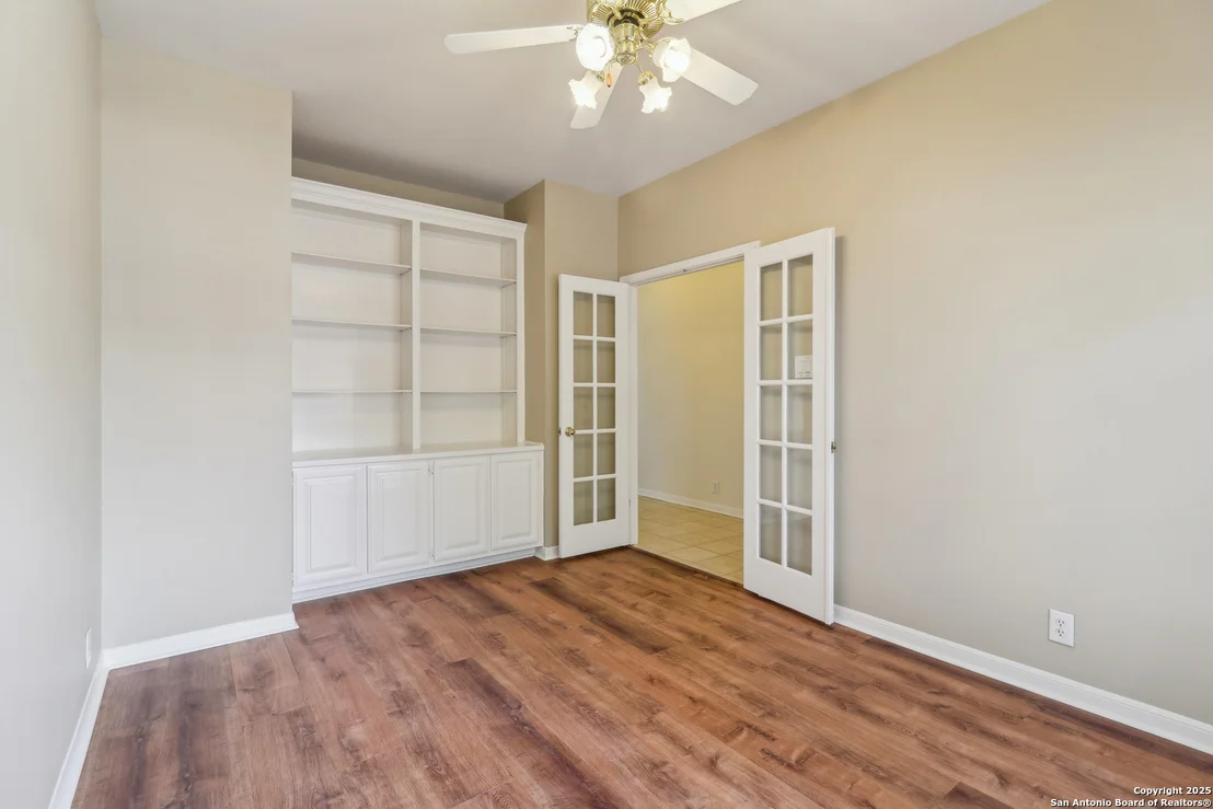 Photo of 1117 Rivertree Dr.