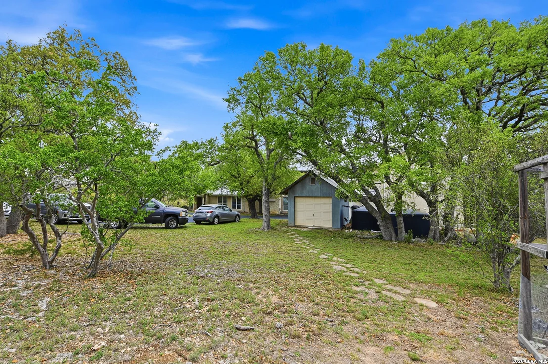 Photo of 752 Taylor Pt