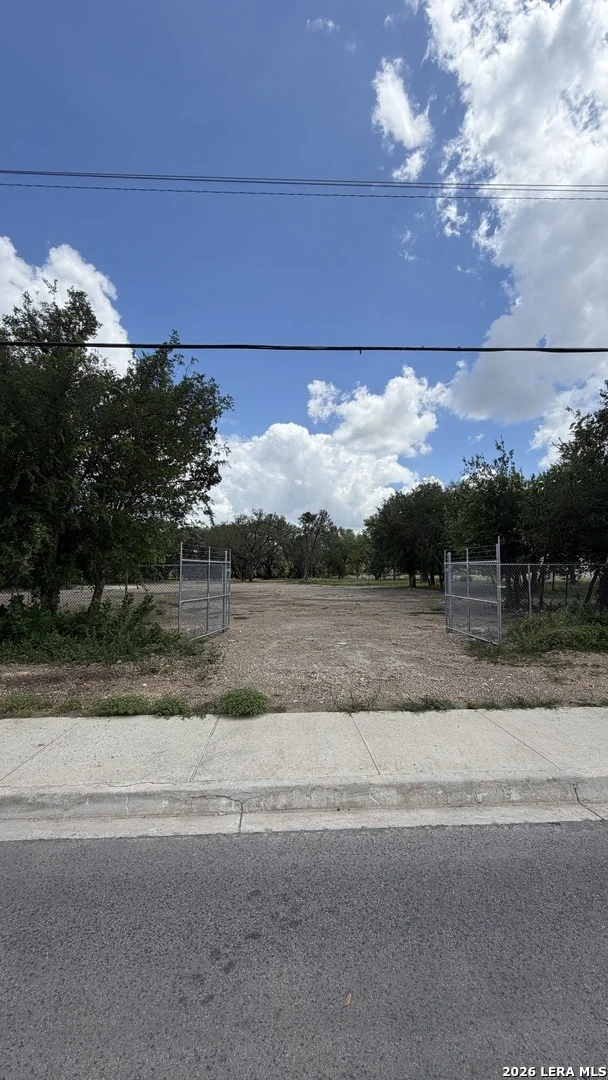 Photo of 6300 PRUE RD