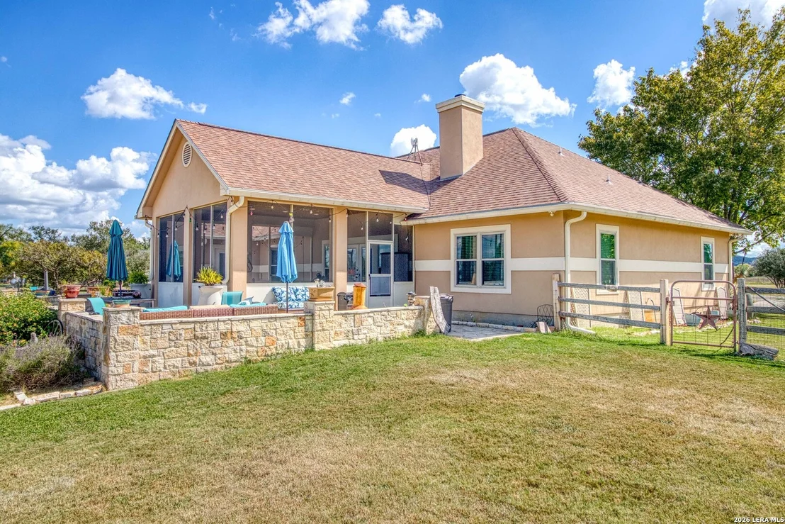 Photo of 212 ANTLER CIR