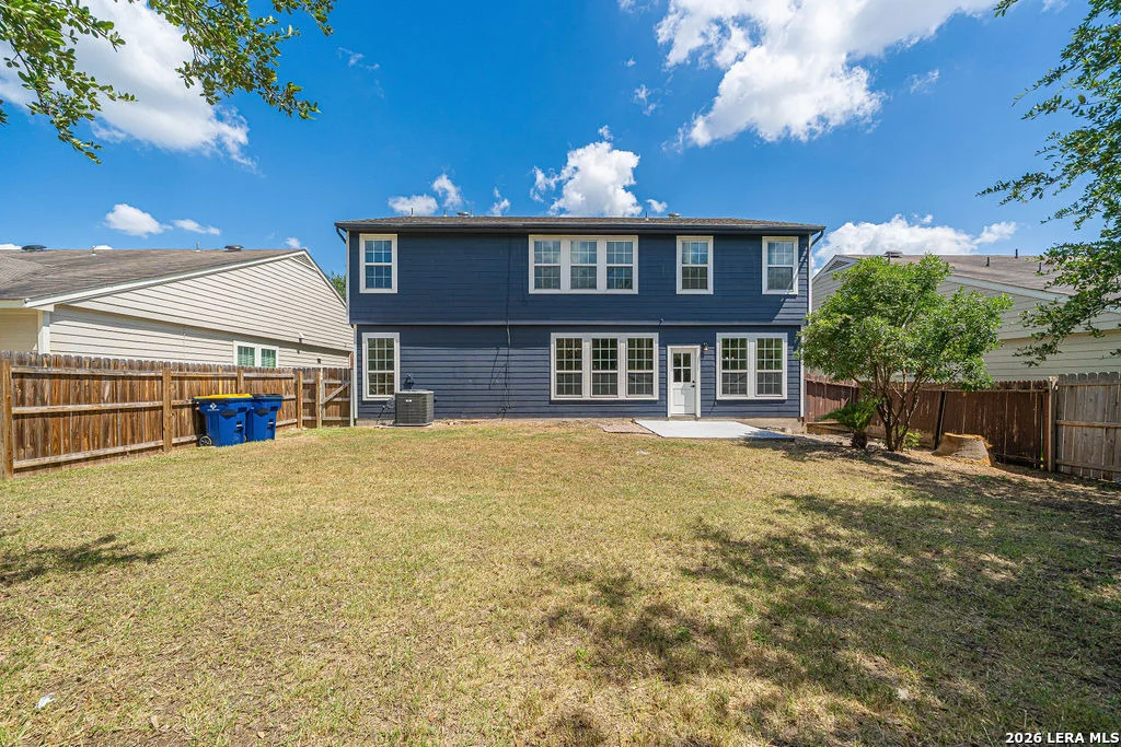 Photo of 122 CARMEL DR
