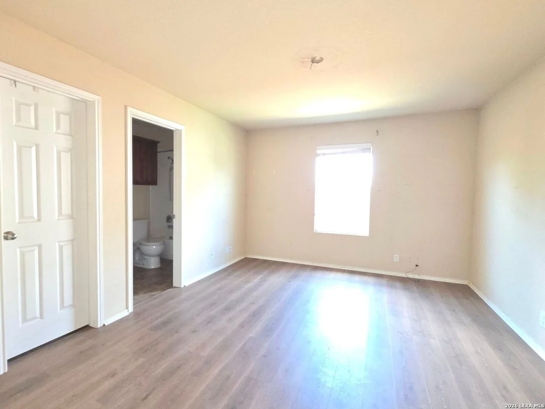 Photo of 1431 Dove Bend