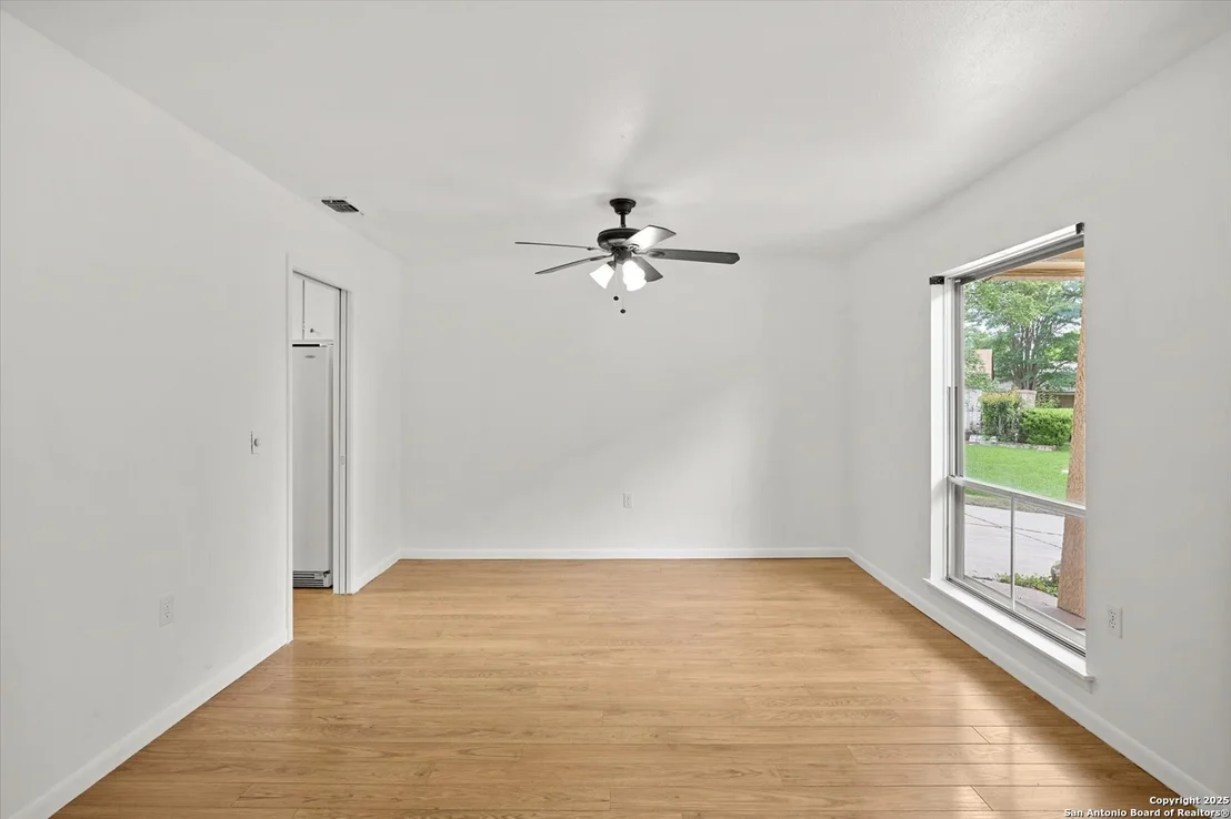 Photo of 13203 Centerbrook