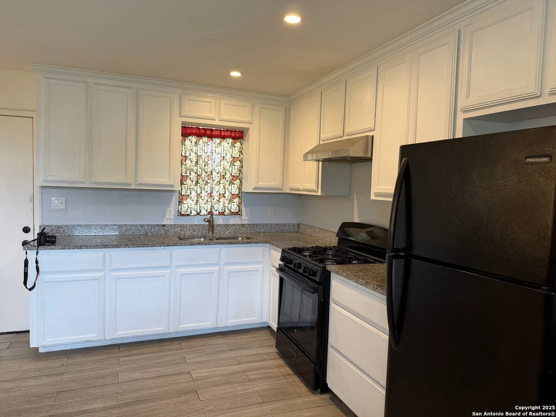 Photo of 137 County Road 302
