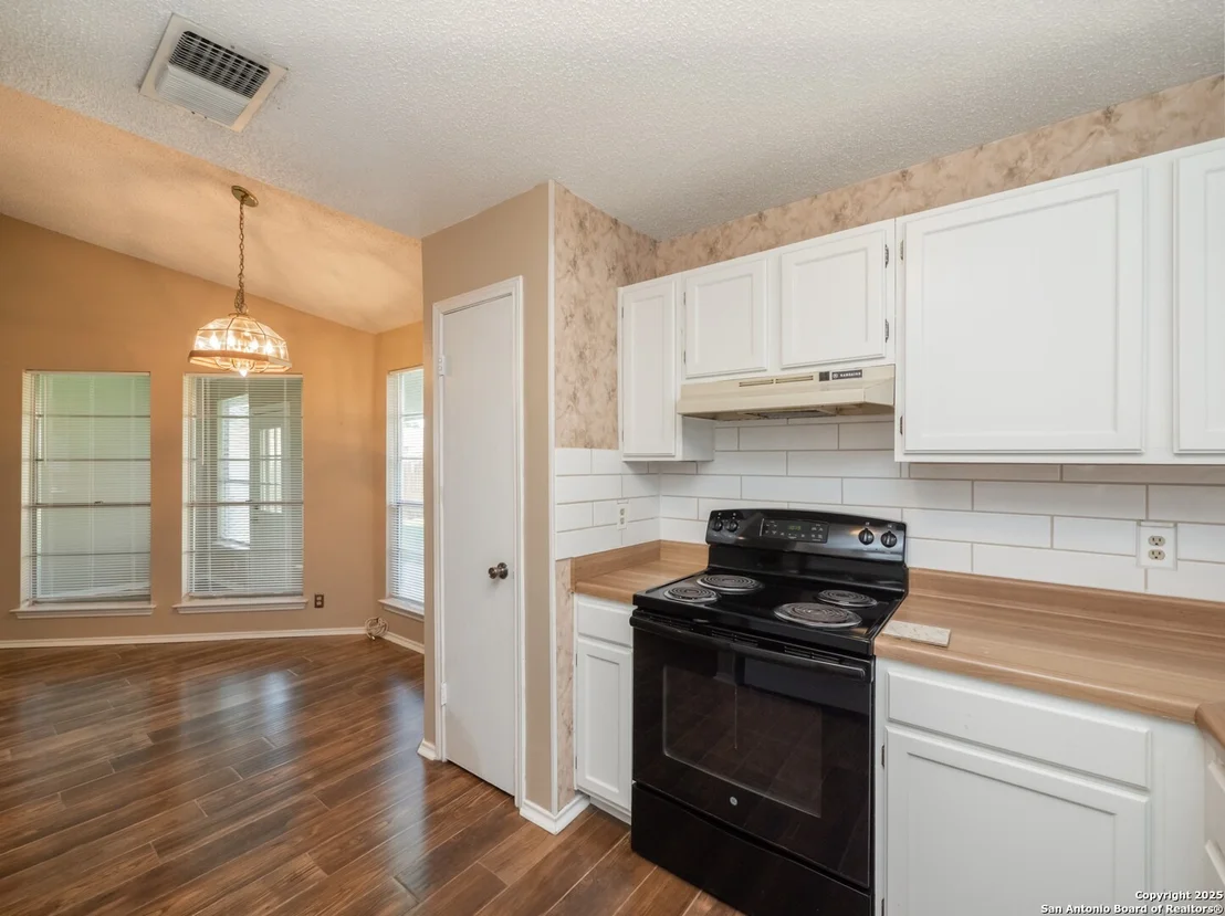 Photo of 7903 Forest Cabin