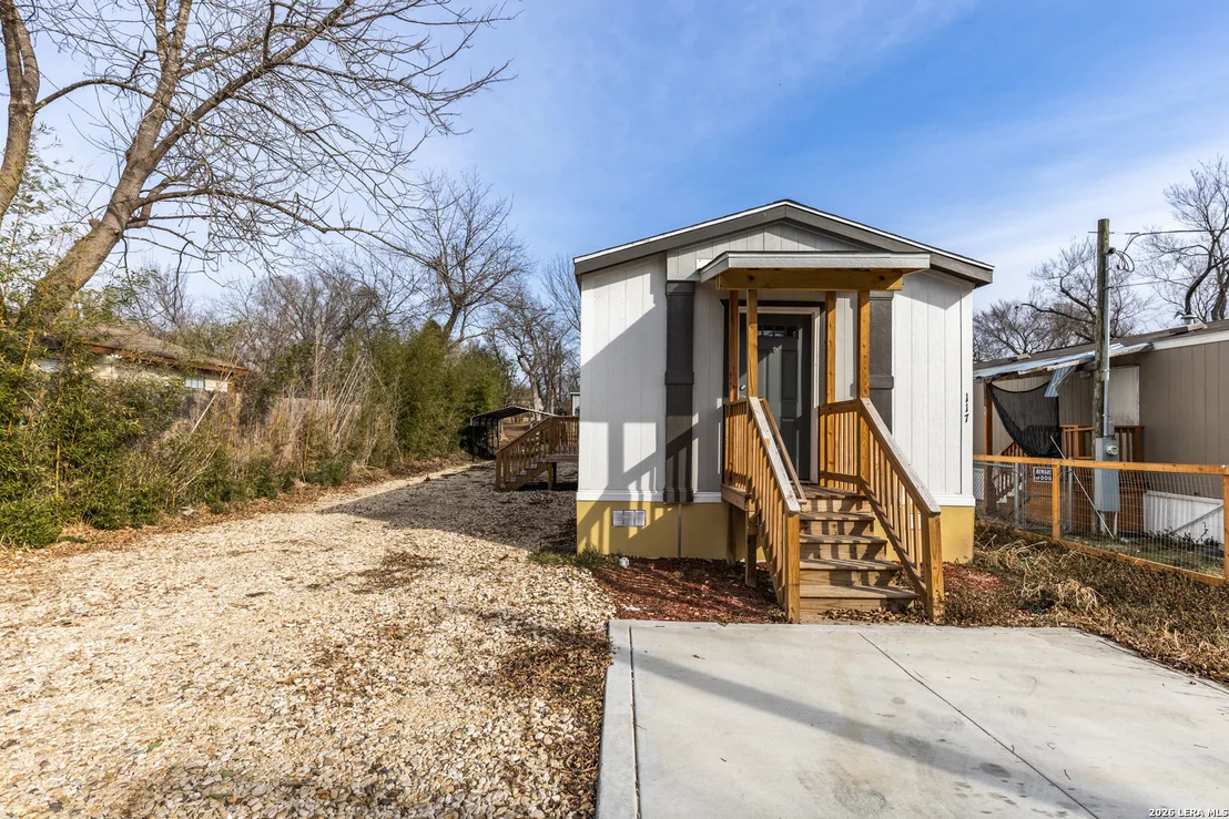 Photo of 117 Royal