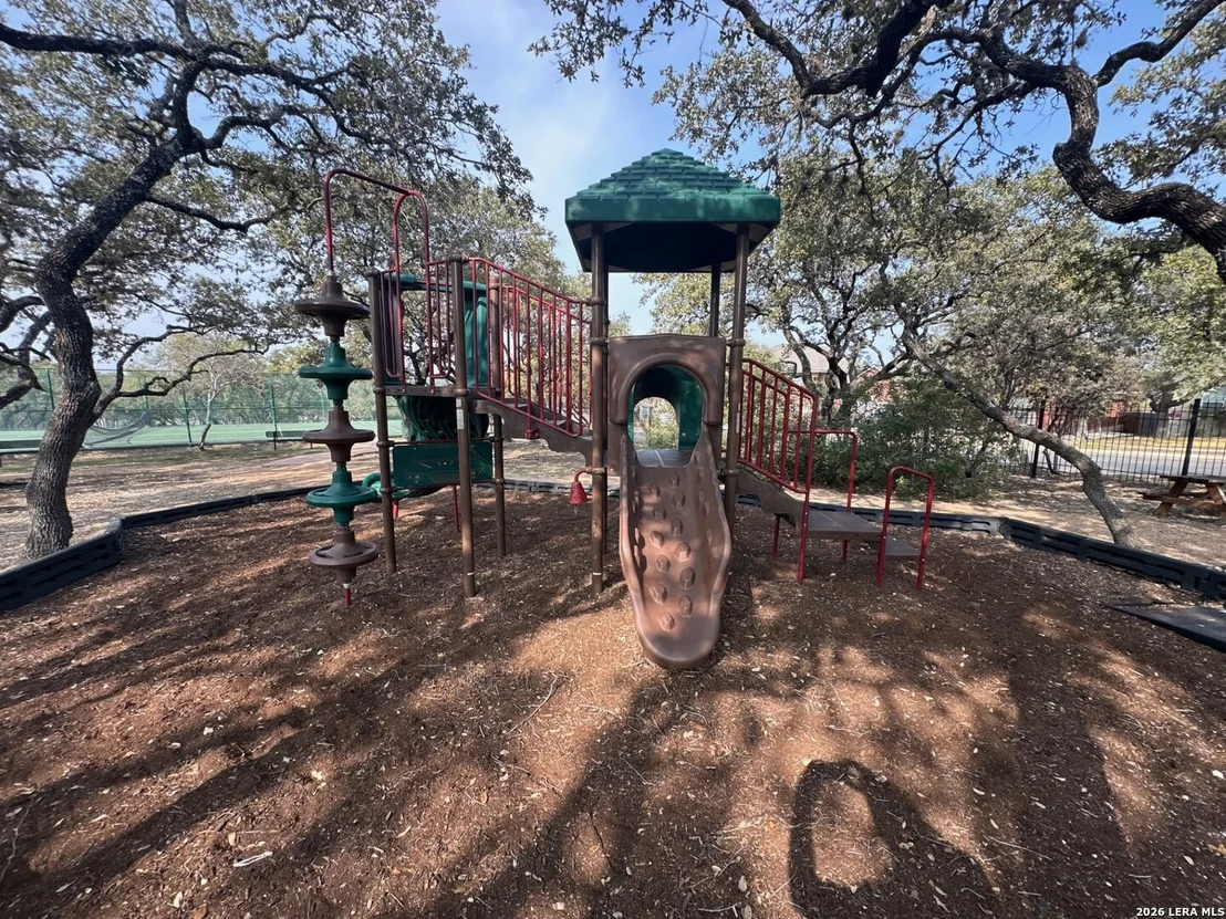 Photo of 9510 Sequoia Cv