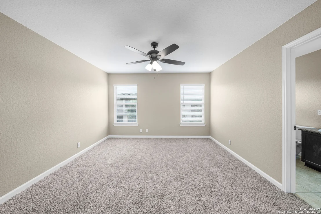 Photo of 3971 Cherokee Blvd