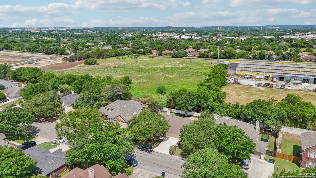 Photo of 1117 Rivertree Dr.