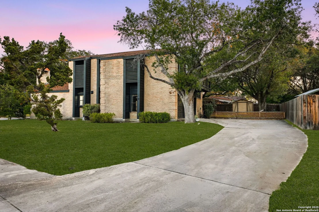 Photo of 6302 Cypress