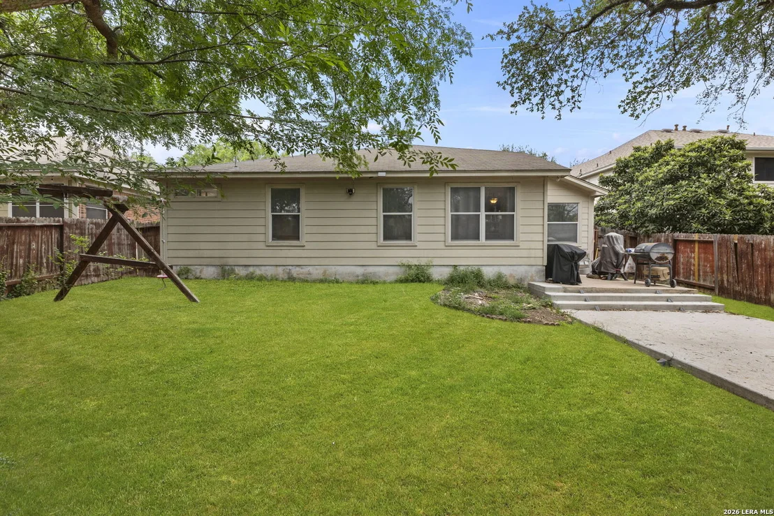 Photo of 1427 Kingsbridge