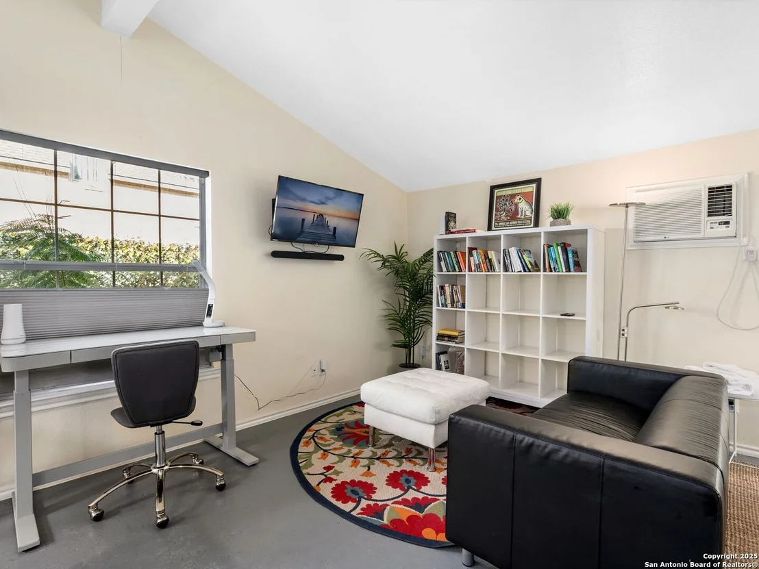 Photo of 126 MUTH