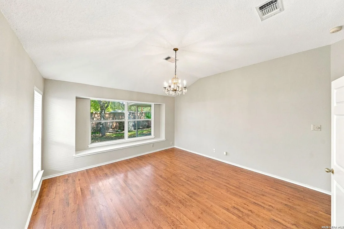 Photo of 4011 LEGEND RANCH DR