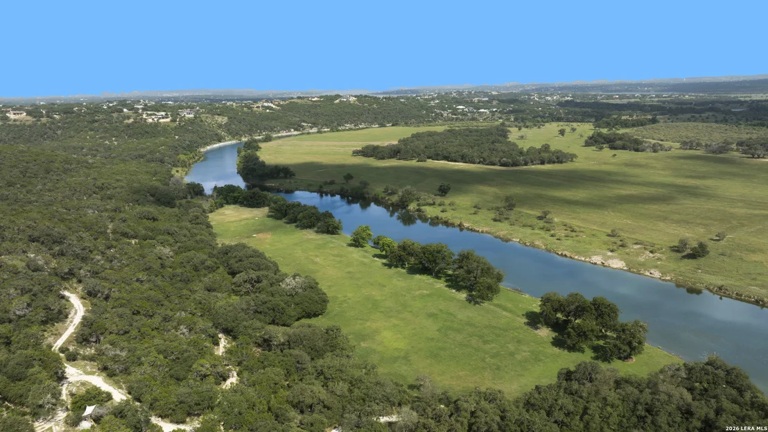 Photo of 325 RIVER RDG