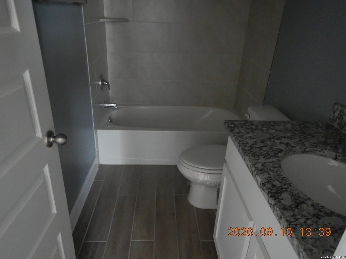 Photo of 818 Golden Shore