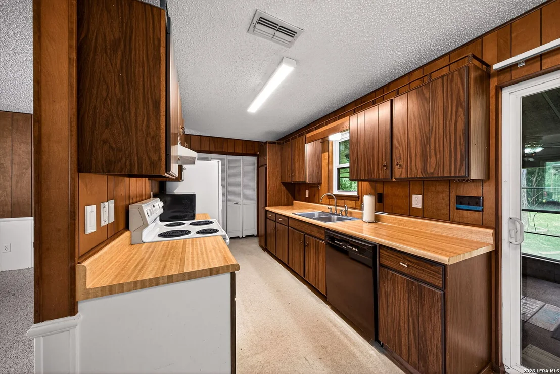 Photo of 108 Woods End