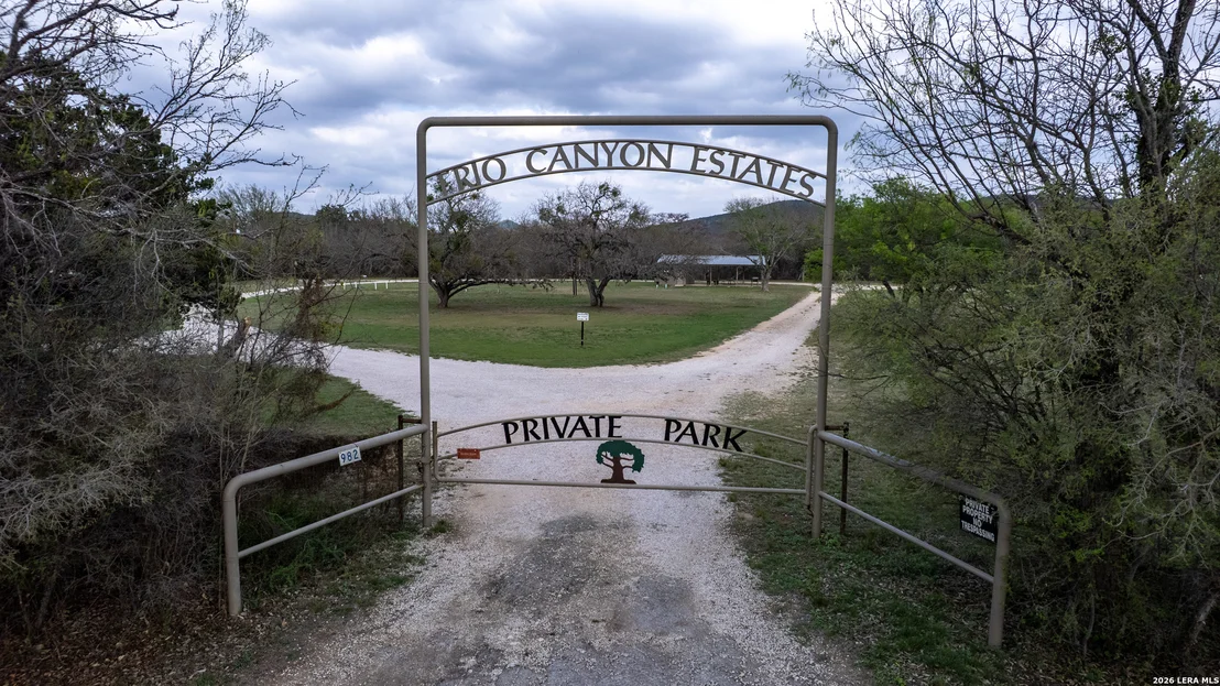 Photo of 430 Frio Canyon