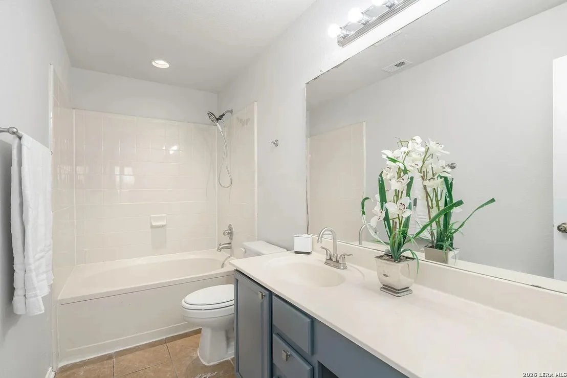 Photo of 11114 BARCLAY PT